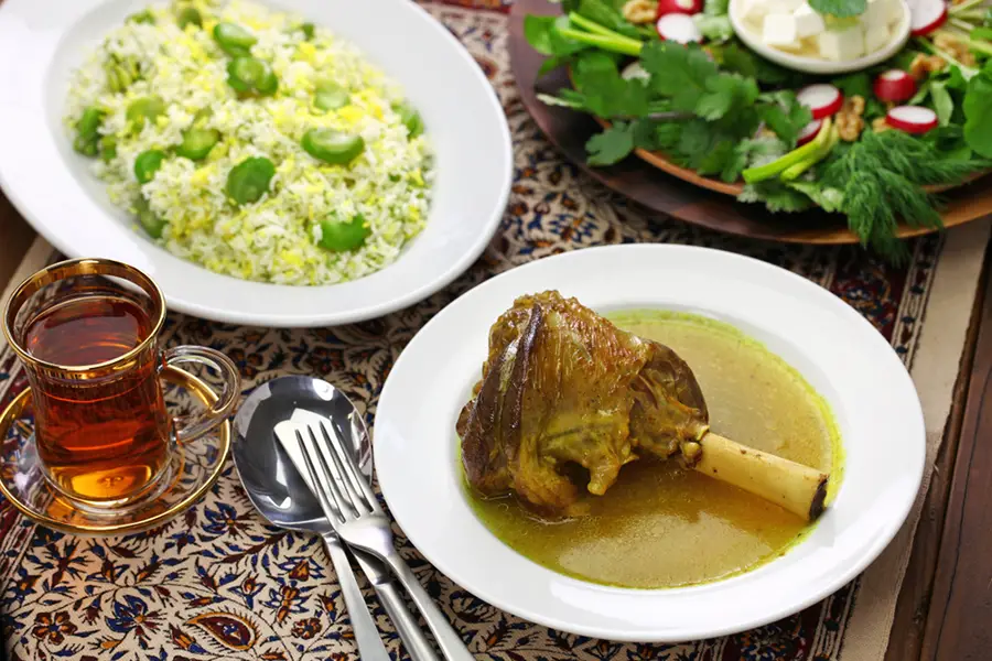 باقالی پلو با گوشت غذای مجلسی